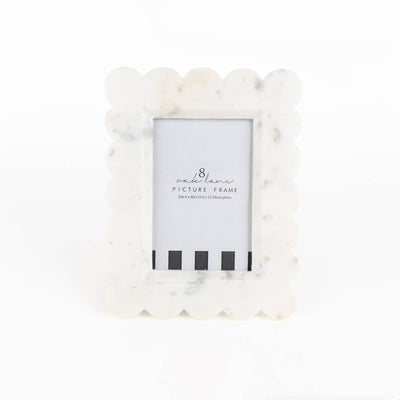 White Scalloped Marble 4x6 Picture Frame