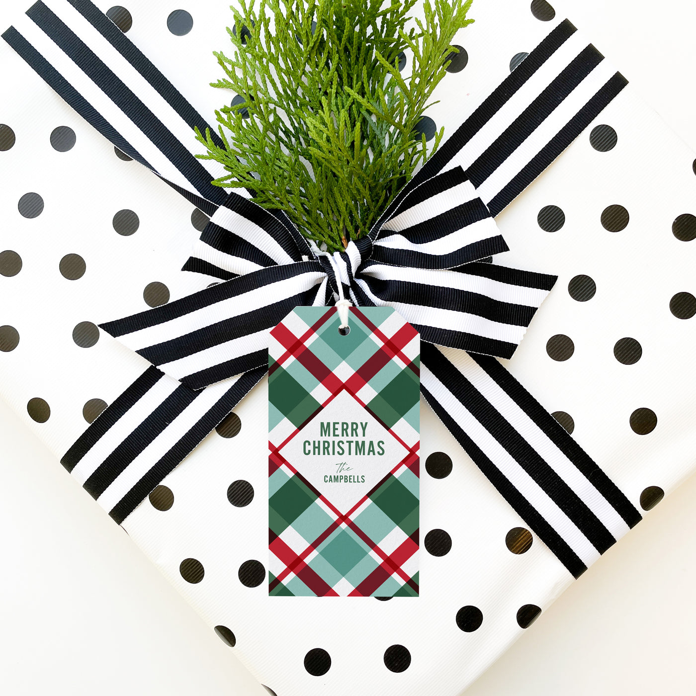 Retro Holiday Plaid Personalized Gift Tag